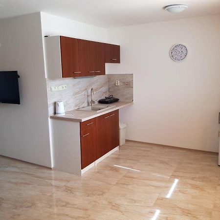 Apartman S Vinnym Sklepem Viktorie Pouzdrany Εξωτερικό φωτογραφία