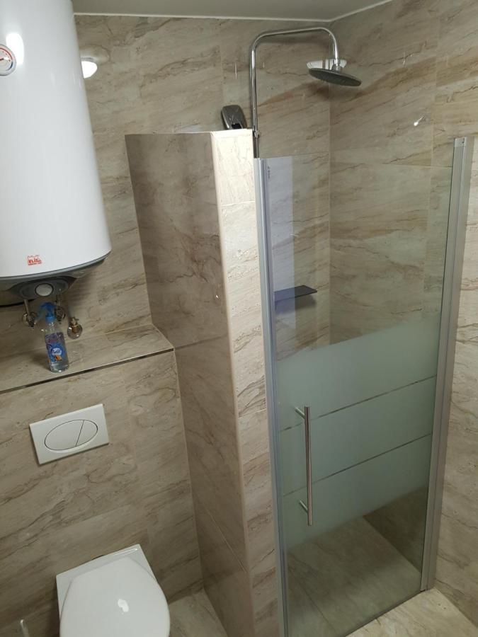 Apartman S Vinnym Sklepem Viktorie Pouzdrany Εξωτερικό φωτογραφία